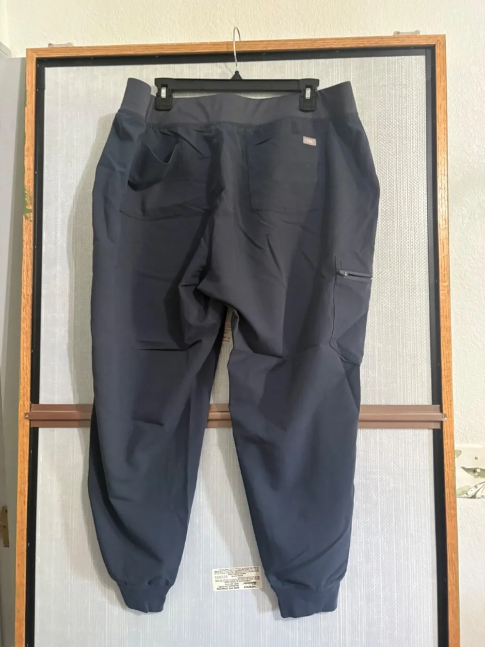 FIGS Charcoal Scrub Set V-Neck Top Zamora Joggers XXL Petite